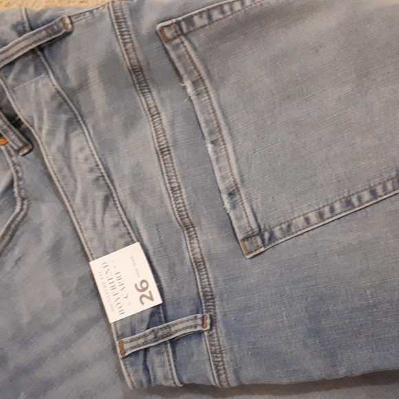 Lane Bryant Plus size Capri Jean - Picture 4 of 6